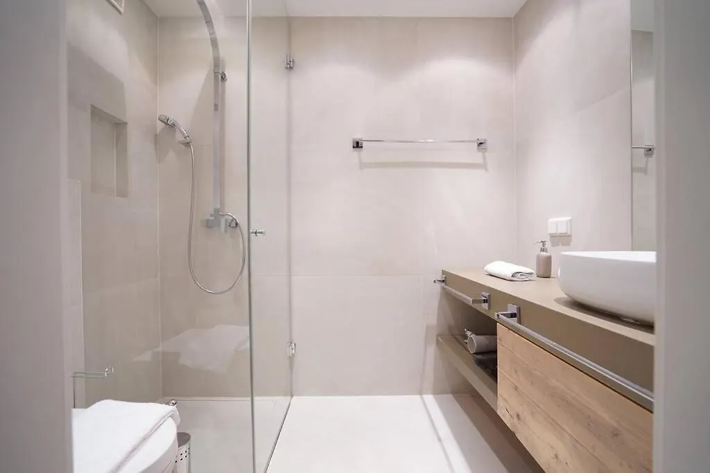 In Der Innenstadt I 3 Minutes To Metro Vienna Apartment